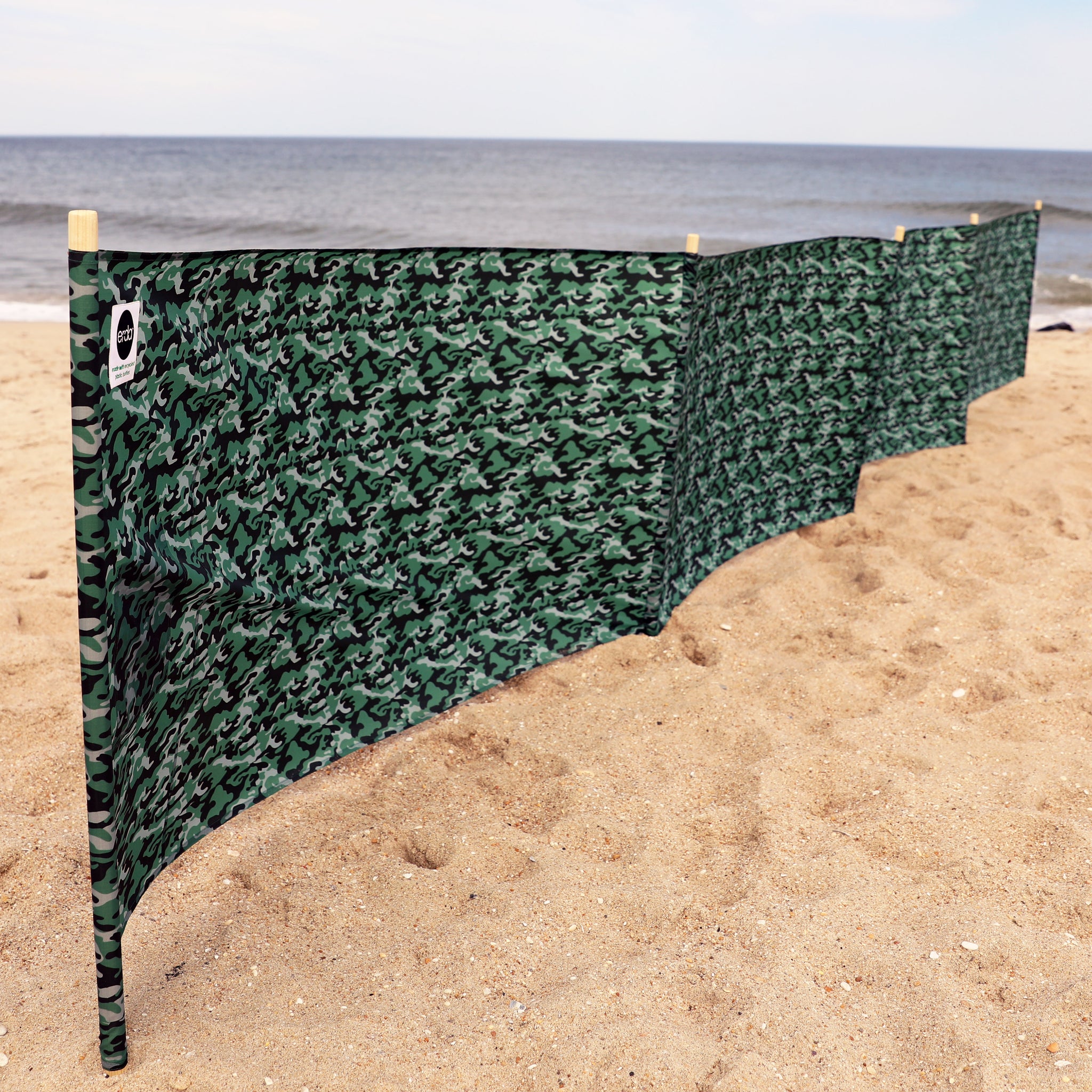 Forest Camo Pro Beach Recycled Polyester Rip-Stop 20 ft Lightweight Windscreen, Privacy Screen, Wind Blocker, Free Matching Shoulder Bag